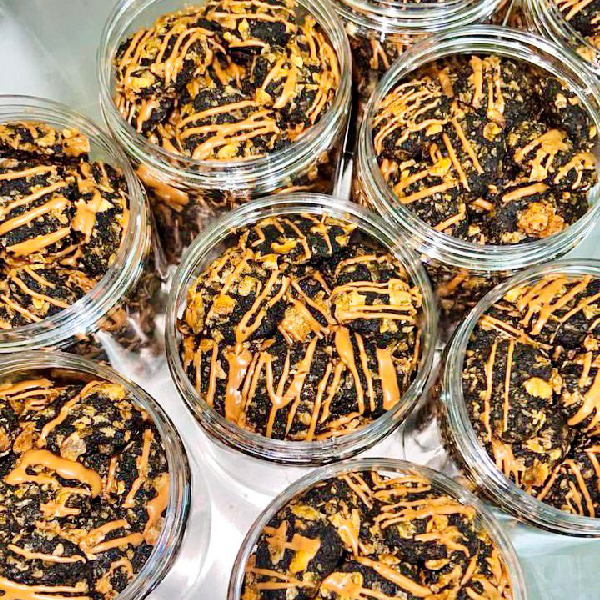 Blackout Biscoff Crunch